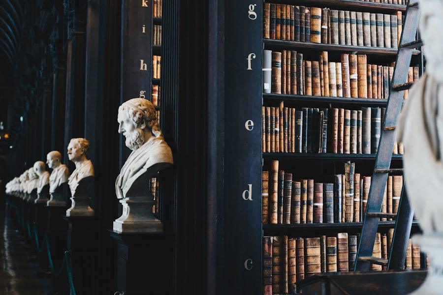 Livros jurídicos empilhados, demonstração